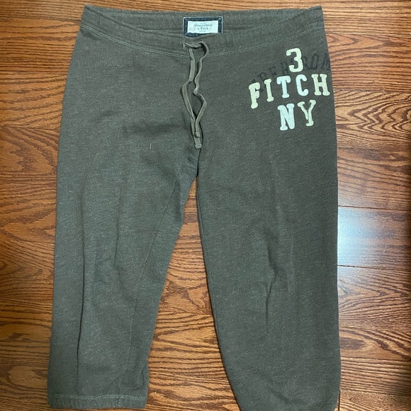 Abercrombie & Fitch Pants - Abercrombie & Fitch Short Sweatpants